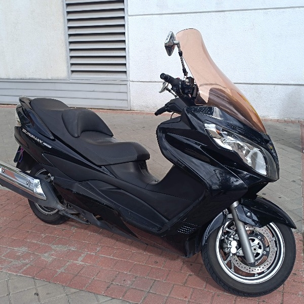SUZUKI SKYWAVE400 (Burgman 400)